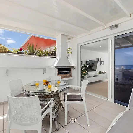 Stunning 2 Bedroom Duplex Close To Main With Seaviews דירה פוארטו דל כרמן