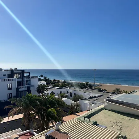 Stunning 2 Bedroom Duplex Close To Main With Seaviews * Puerto del Carmen (Lanzarote)