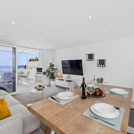 Lägenhet Stunning 2 Bedroom Duplex Close To Main With Seaviews Puerto del Carmen (Lanzarote)